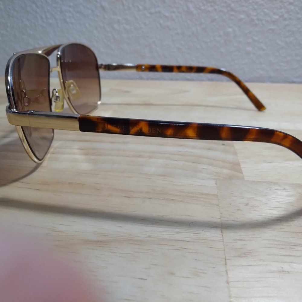 Steve Madden Aviator Sunglasses S5129 GLO - Picture 3 of 6